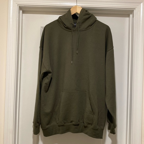 MAN boohoo Man Olive Green hoodie Size Large Training Dept.  Made in UK - Picture 1 of 10